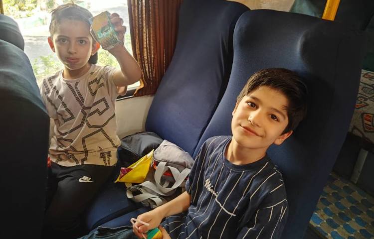 : سینما پیروزی، فیلم بابا سیبیلو، پایه دوم و سوم 25