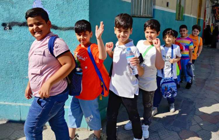 : سینما پیروزی، فیلم بابا سیبیلو، پایه دوم و سوم 33