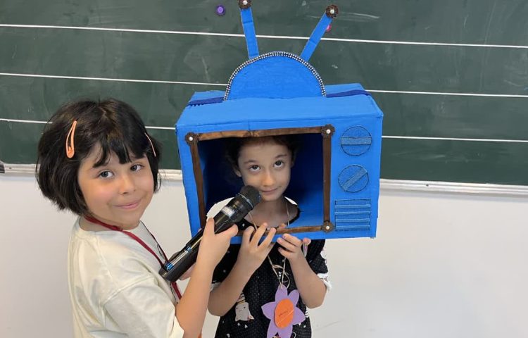 شبکه ی تلویزیونی 14