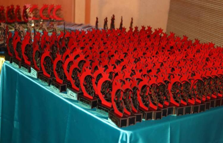 شب یلدا، جشن مدرسه پسرانه علوی شرق 2