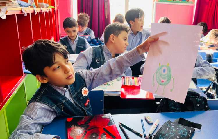 شخصیت کارتونی کارخانه هیولاها