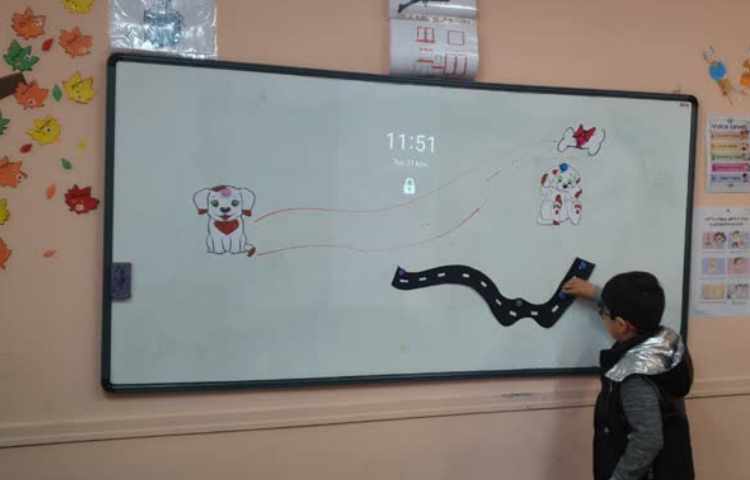 شروع تدریس pencil control و تدریسin the middle of lines 1