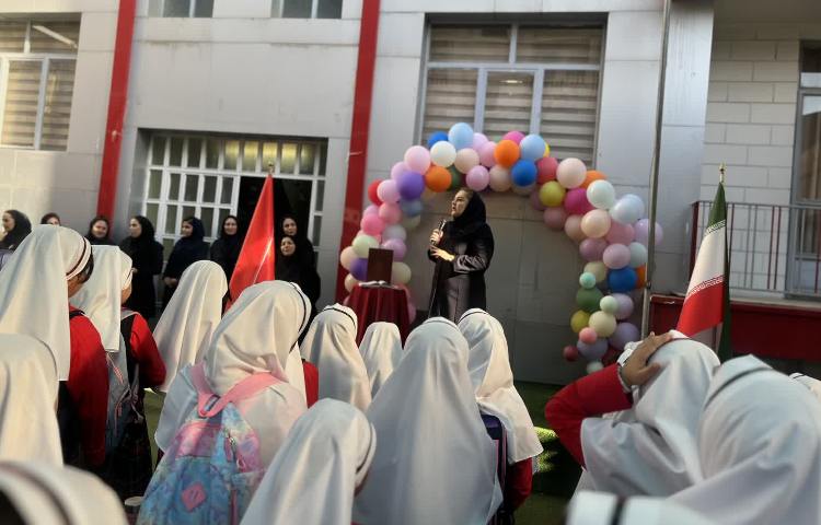 شروع ماه مدرسه 4