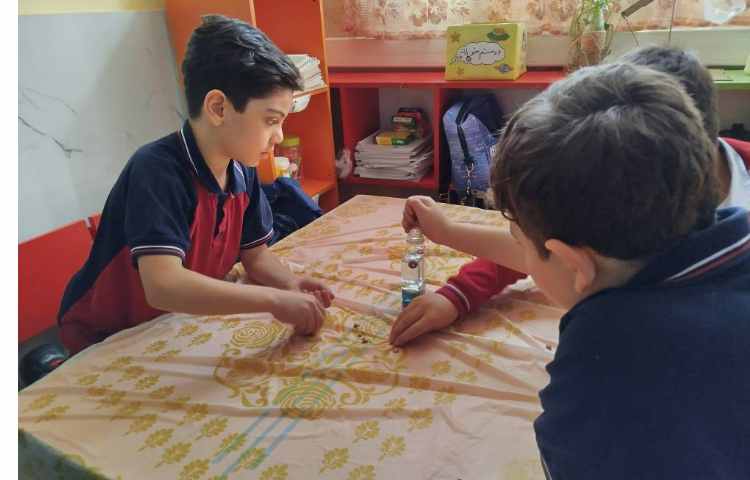 شروع هفته ی ملی علوم و انجام فعالیتها در کلاسها 25