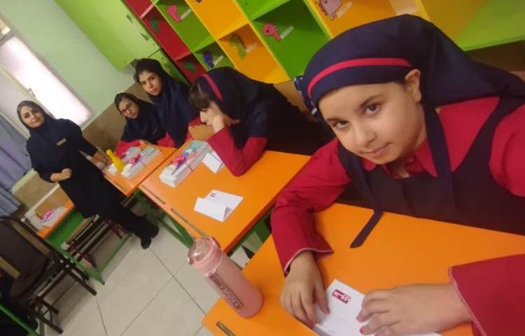 شروع کلاسهای زبان انگلیسی با انجام فعالیتهای بازی محور 10