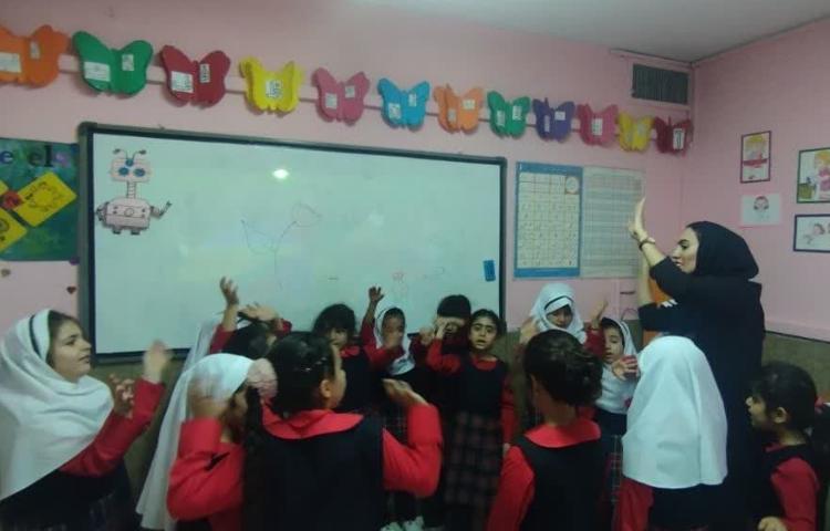 شروع کلاسهای زبان انگلیسی با انجام فعالیتهای بازی محور 6