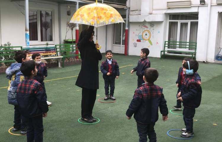 شروع کلاس با بازی حرکتی-زنگ زبان عمومی 3