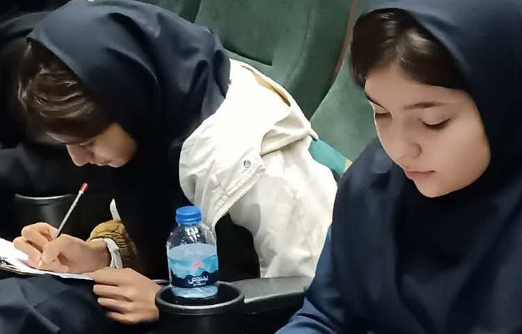 شرکت دانش اموزان شرق2 در تورنمنت علمی علوی