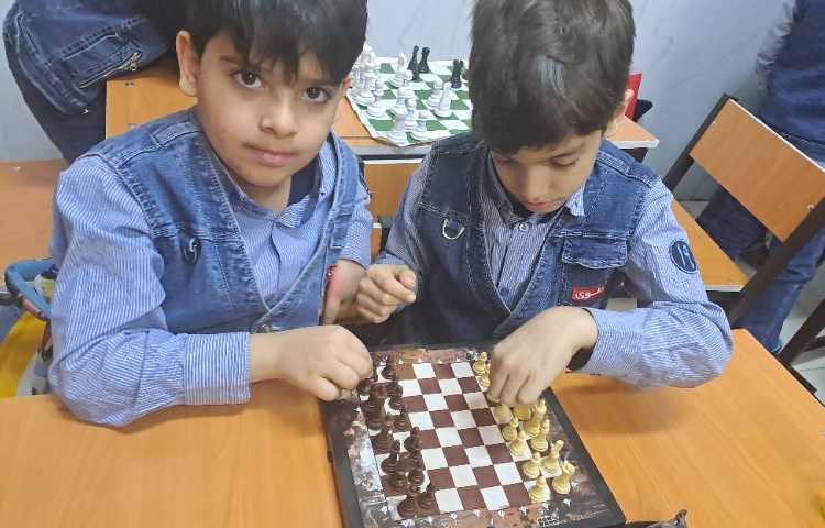 شطرنج - آموزش کیش و مات ، راههای رفع های کیش ، بازی 2