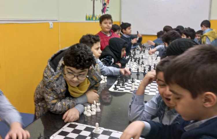 شطرنج: قلعه 4