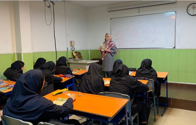 شعر خوانی در زنگ ادبیات 1