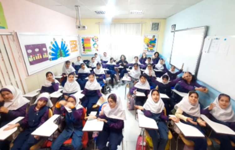 شعر زیبای روز مادر دبستان دخترانه پرتوعلوی