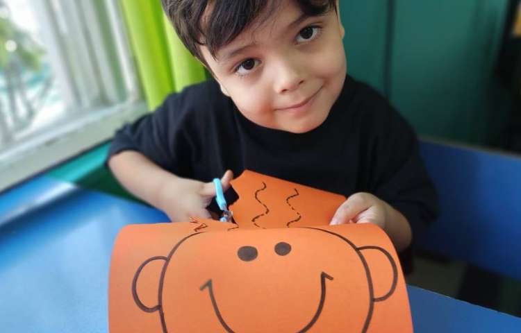 شناخت انواع خطوط و آموزش کار با قیچی 1