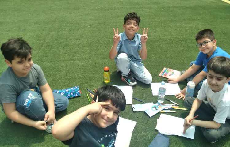 شناخت علایق و دوست داشتنی ها با زبان زرافه 2