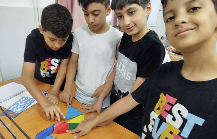 شناخت مفهوم مساحت با استفاده از قطعات تانگرام 4