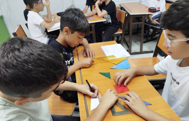 شناخت مفهوم مساحت با استفاده از قطعات تانگرام 5