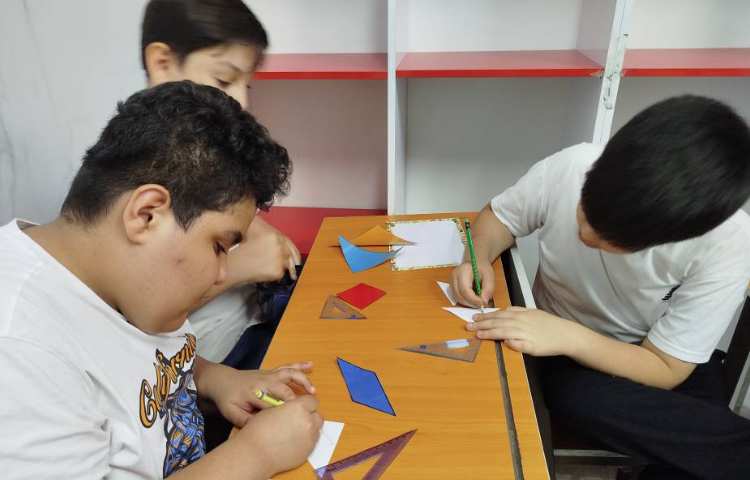 شناخت مفهوم مساحت با استفاده از قطعات تانگرام