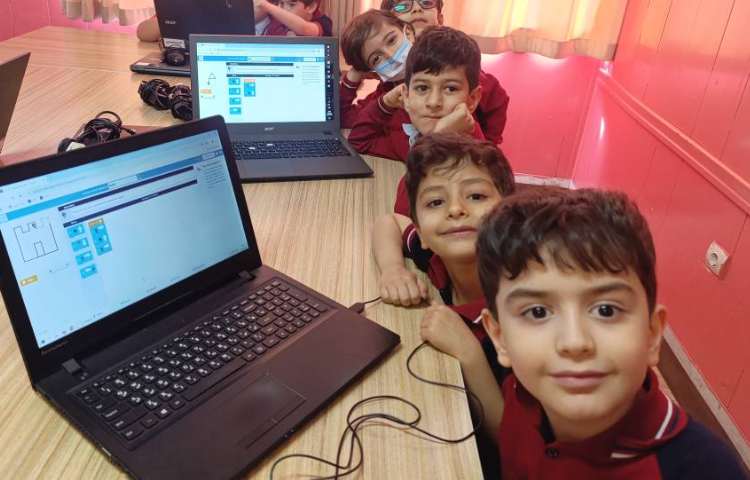 شناخت و درک بیشتر توالی با انجام بازی صفحه 100 کتاب 4