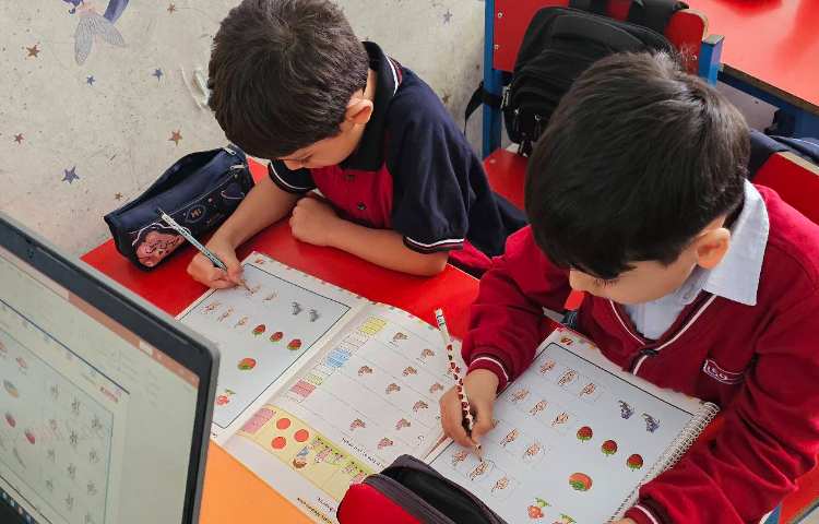 شناسایی و شمارش اعداد 1 تا 3 3