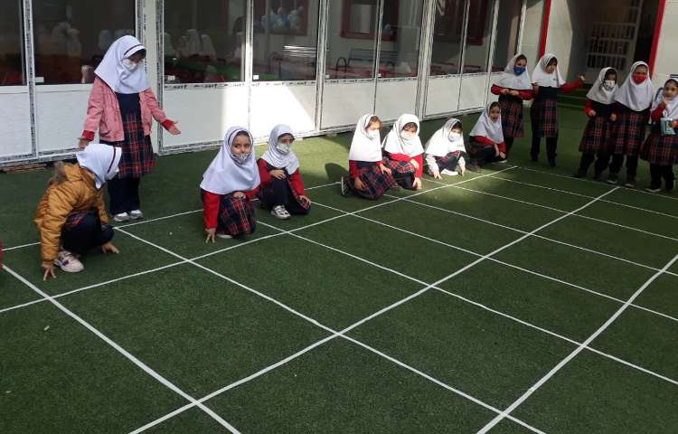 شنبه های شاد