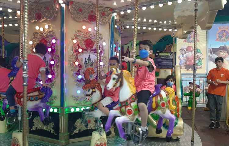 :شهربازی سرزمین شادی الماس هروی، کلاس توت فرنگی 4