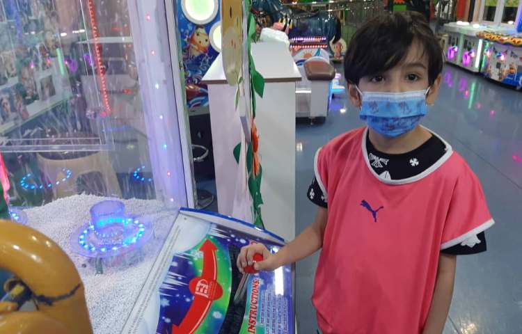 :شهربازی سرزمین شادی الماس هروی، کلاس توت فرنگی 6