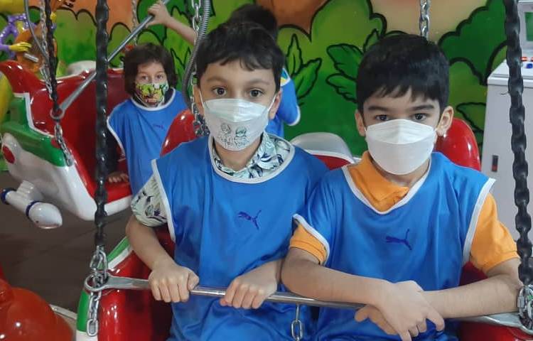 :شهربازی سرزمین شادی الماس هروی، کلاس سیب 3