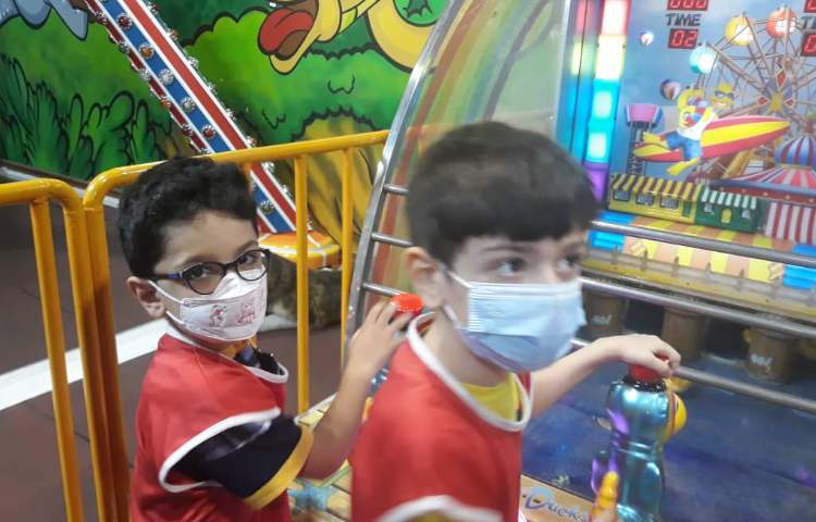 :شهربازی سرزمین شادی الماس هروی، کلاس گیلاس 8