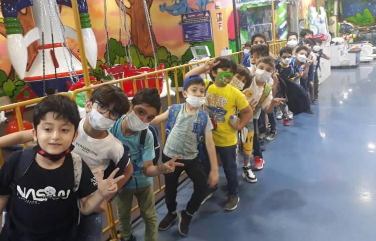 :شهربازی سرزمین شادی الماس هروی، کلاس گیلاس