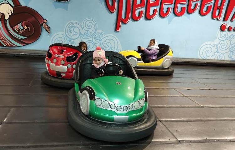 شهربازی صبامال 13