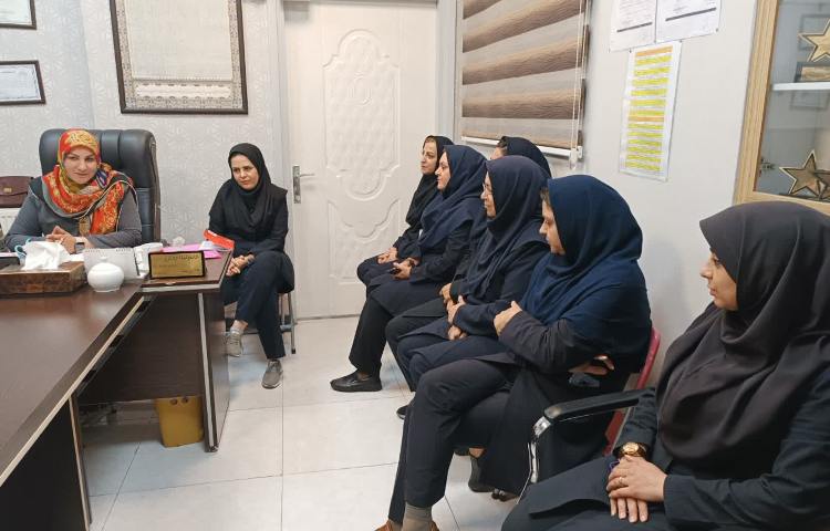 شورای آموزگاران و مدیریت 2