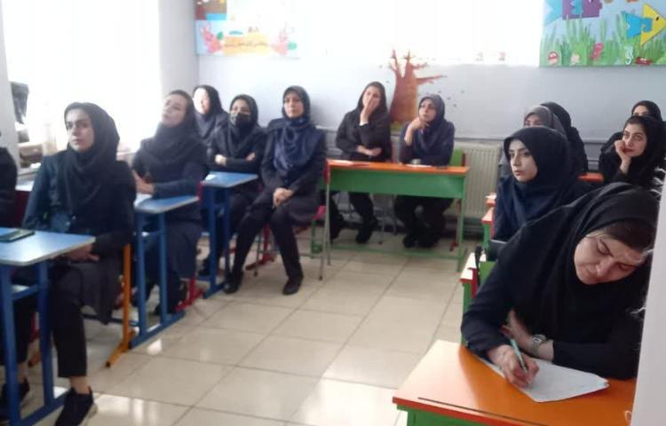 شورای آموزگاران 4