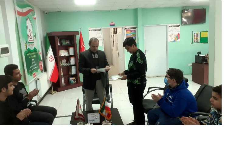 (شورای دانش آموزی) 4