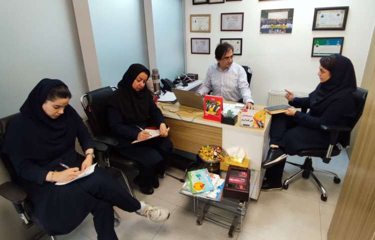 شورای دبستان با محوریت برنامه نهایی کلاس های پایگاه تابستانی