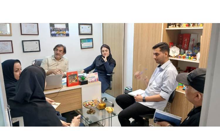 شورای دبستان با محوریت پایگاه تابستانه 1