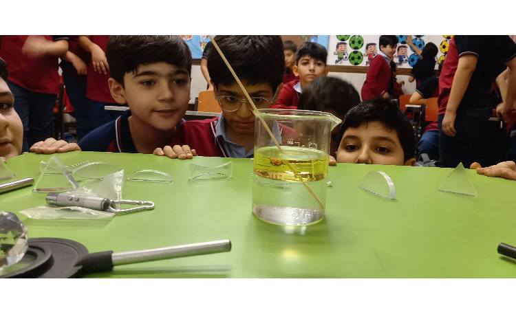 شکست نور 7