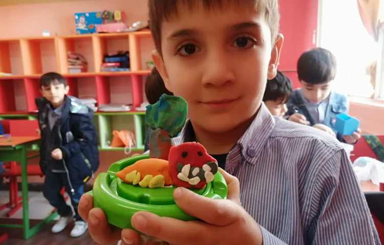 شیر و درخت با خمیربازی 8