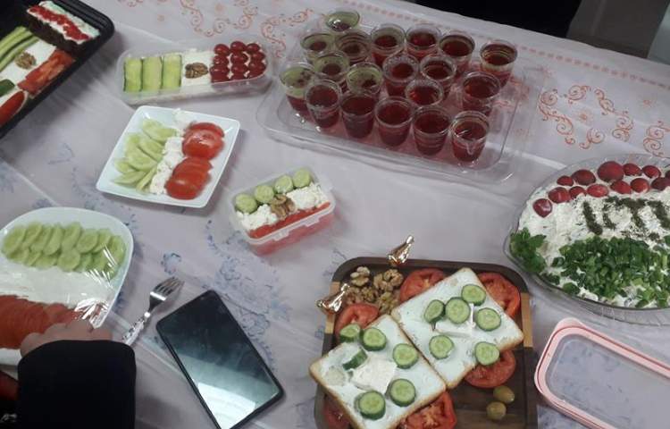 صبحانه سالم با تم پرچم ایران پایه دوم 3