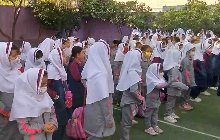 صبحانه سلامت در پیش دبستان و دبستان دخترانه پرتوعلوی