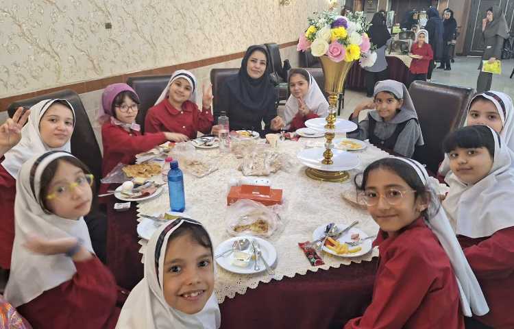 صبحانه منو باز هتل شهر 2