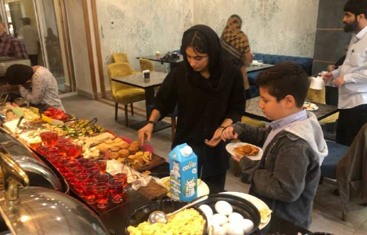 صبحانه هتل اروین 2