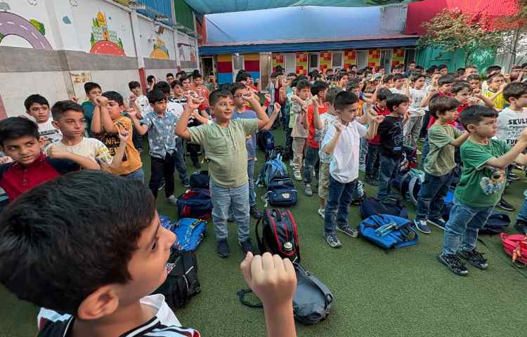 صبحگاهی جذاب در مدرسه علوی شعبه میدان اطلاعات 4