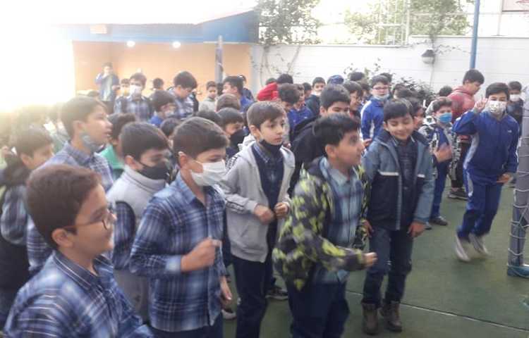 صبحگاه روز چهارشنبه دبستان علوی 1