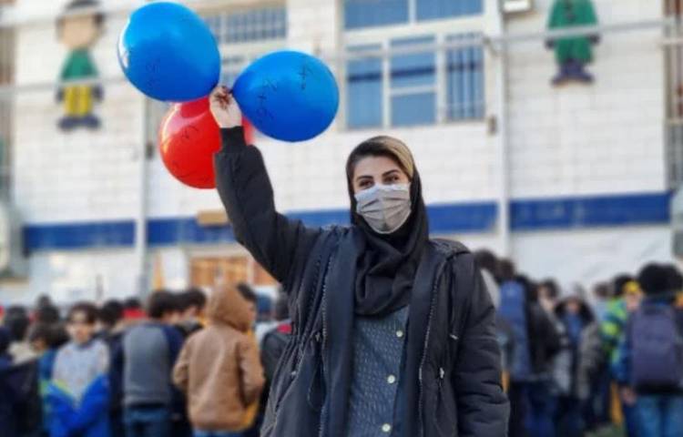 صبحگاه زبانی هفته ملی علوم دانش آموزان دبستان علوی 2