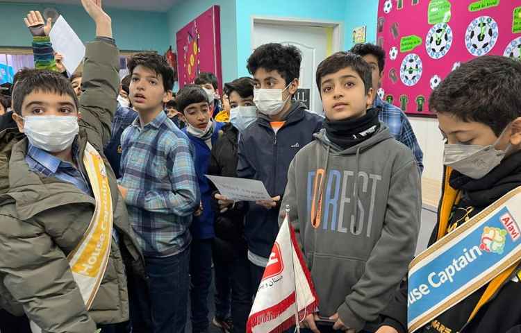 صبحگاه زبانی هفته ملی علوم دبستان علوی 2