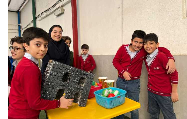 صبحگاه زبانی هفته ملی علوم 12