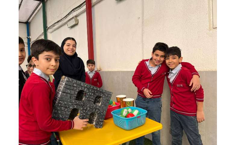 صبحگاه زبانی هفته ملی علوم 13