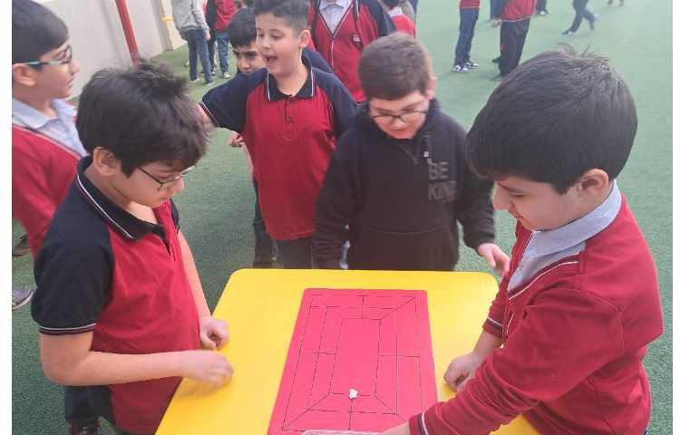 صبحگاه زبانی هفته ملی علوم 6