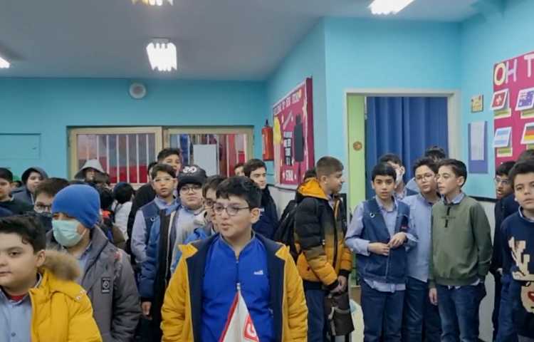 صبحگاه شاد زبانی در هفته ملی علوم مسابقه شعر یادت نره 4