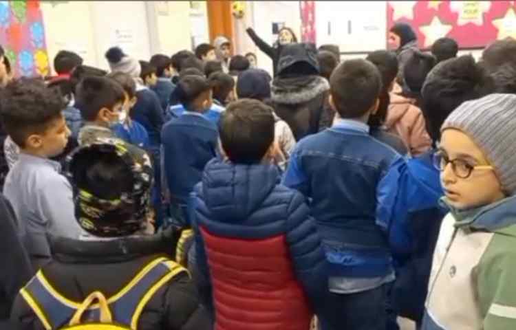 صبحگاه شاد زبانی در هفته ملی علوم 2